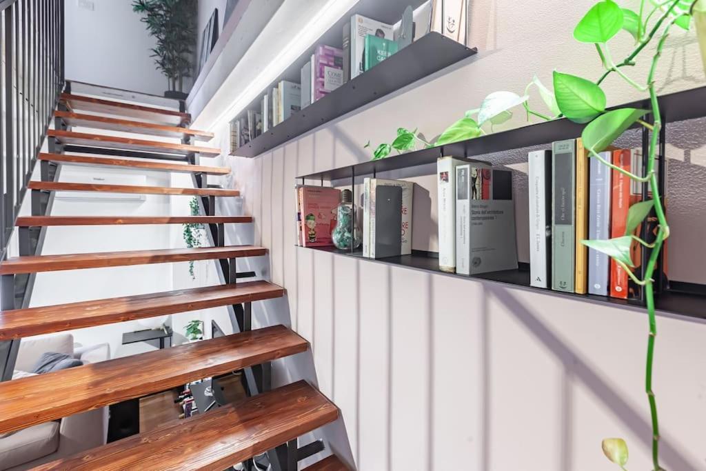 Apartamento Elegante Loft Su 2 Piani A 5 Minuti Da San Siro Milán Exterior foto